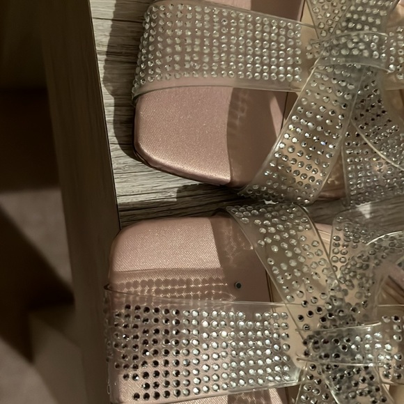 Zara shoes - Picture 3 of 3